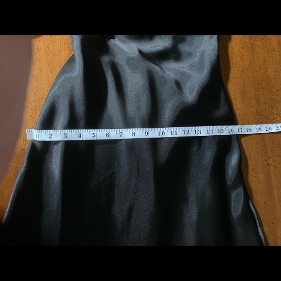 Sale 🌟New David Bridal Sequence Dress - Picture 9 of 12